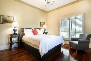 צימר Tallawarra Homestead