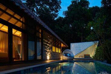 Hotel Arumdalu Private Resort