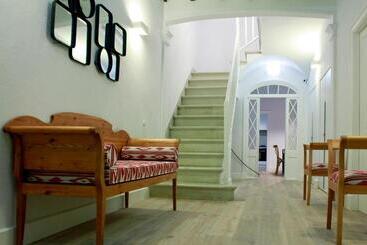 Hotelli Can Roca Nou