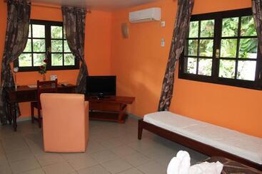 هتل L Ebene Verte