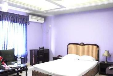 The Alina Hotel & Suites