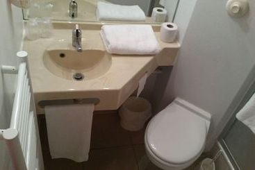 בית מלון כפרי 123 Nagoya Marunouchi