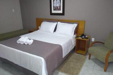 בית מלון כפרי Presidente