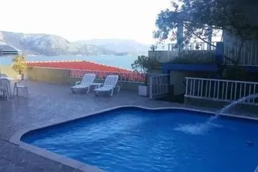Aamiaismajoitus (B&B) Pousada Platôdasilhas