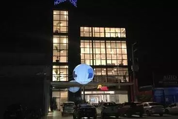 Hotel Uno