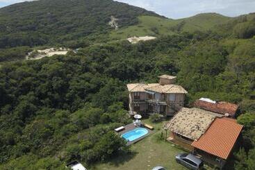 تختخواب و صبحانه Villa California