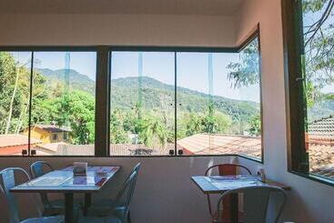 فندق Clh Suites Ilha Grande