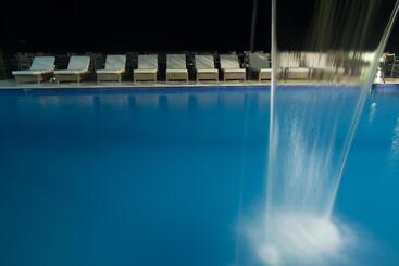 Hotel Coconut S Maresias