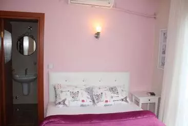 Hotel Sapphire