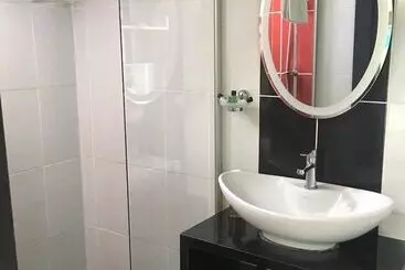 Lovcen House Hotel