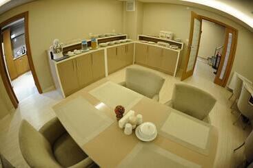 住宿加早餐  Serenti Pamuk