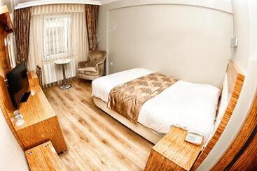 住宿加早餐  Serenti Pamuk