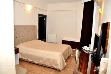 בית מלון כפרי Grand Cinar