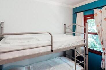 Aamiaismajoitus (B&B) Azur