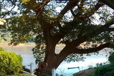 Khong Chiam Orchid Riverside Resort