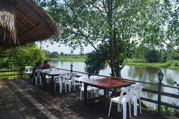 Be Fine Sabuy Hotel And Resort