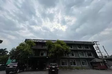 هتل Huernnana Jomsawan