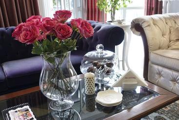 هتل New Belgrade Garni