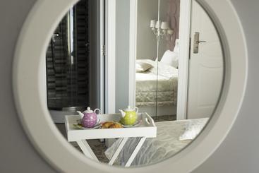 Отель New Belgrade Garni