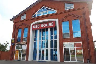 هتل Red House