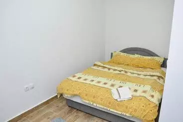 استراحتگاه Chalets & Rooms čarda šebešfok