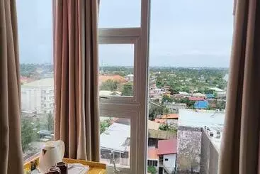 Sempre Premier Inn Mactan Airport