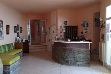 Hotel Polychrono Beach