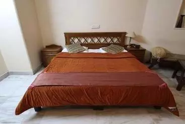 Hotel Gautam Retreat