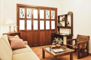 Hotel Colina De San Antonio