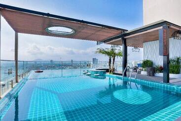 Cicilia Hotels & Spa Danang Powered By Aston