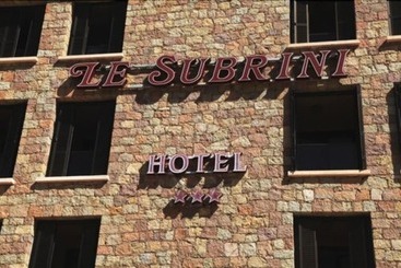 Отель & Residence Le Subrini