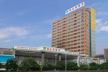 Vienna Hotel Dongguan Changan Wanda Plaza