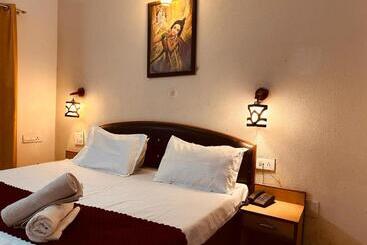 Kapselihotelli The For U A Luxury Stay