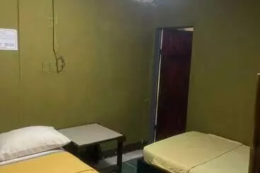 ホテル Cabinas Y Restaurante Arena Y Sol