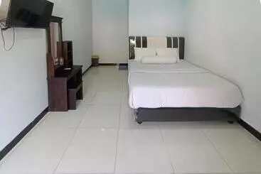 Hotelli Surya Abadi Homestay Syariah Redpartner