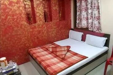 هتل Welcome, Mumbai