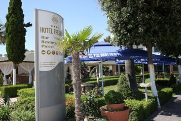 Hôtel Freskia