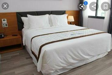 Отель Khách Sạn Hồng Ngân 1