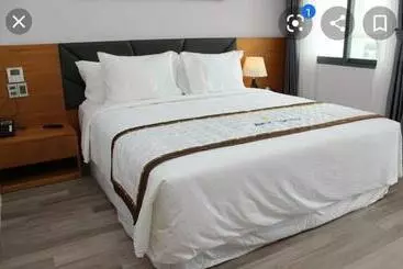 Otel Khách Sạn Hồng Ngân 1