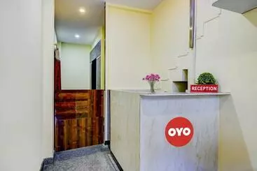 Szálloda Oyo Flagship Navarang Residency