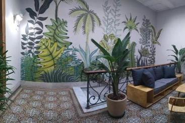 فندق صغير Ey Mochila!