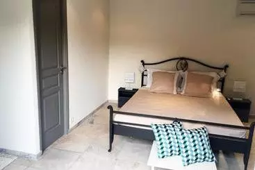 B&b Charming Saint Paul De Vence