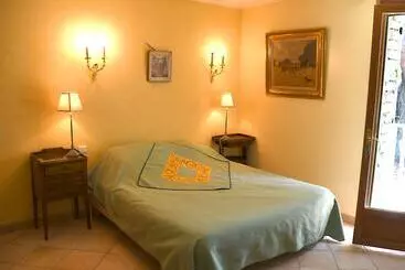 Les Chambres D Adeline B&b