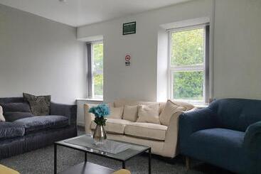 민박 Blackwood Residence