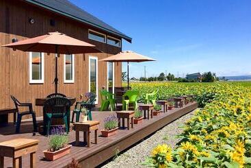 Country Cottage Wakiaiai