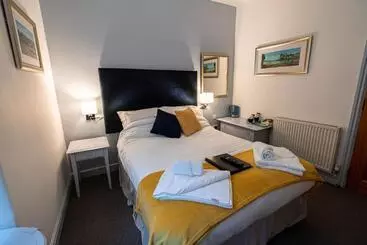 Locanda Grapes Hotel, Bar & Restaurant Snowdonia Nr Zip World