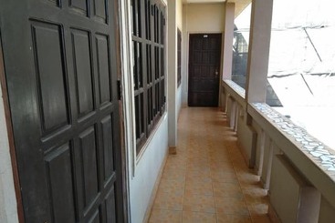 هتل Vientiane Star