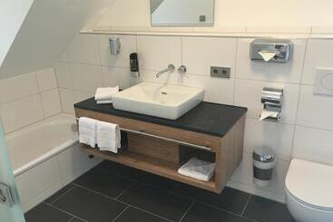 Rührberger Hof Hotel & Restaurant Grenzach Wyhlen Bei Basel