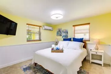 Mökkimajoitus Bradenton Vacation Rental: Gas Grill & Water Views