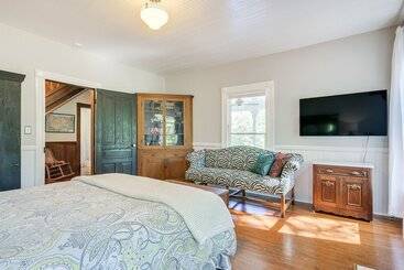 بيت ريفى Historic & Charming Pittsboro Home W/ Fireplaces